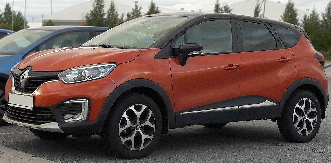 Фото модели: Renault Kaptur, вид спереди сбоку